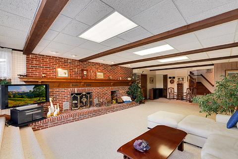 9624 Reding Cir, Des Plaines, IL 60016 photo 9