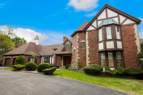 9624 Reding Cir, Des Plaines, IL 60016 photo 1