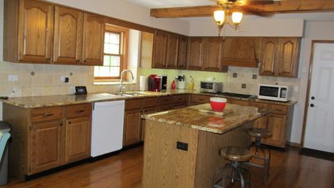8 Hampton Ct, Algonquin, IL 60102 photo 4