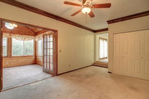 906 S Adams St, Philo, IL 61864 photo 24