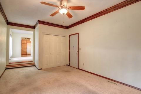 906 S Adams St, Philo, IL 61864 photo 22