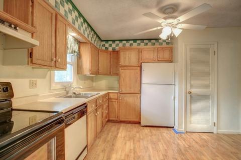 906 S Adams St, Philo, IL 61864 photo 15