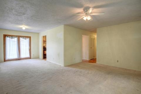 906 S Adams St, Philo, IL 61864 photo 25