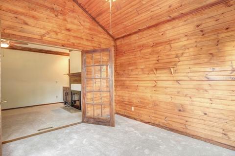 906 S Adams St, Philo, IL 61864 photo 18