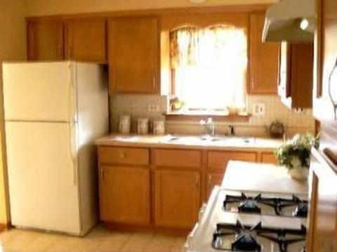 79 Cranbrook Dr, Des Plaines, IL 60016 photo 4
