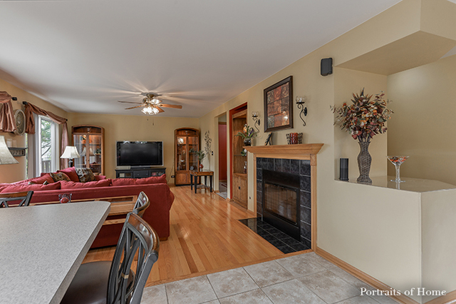 2703 Rosehall Ln, Aurora, IL 60503 photo 8