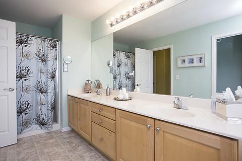 2942 Thunderbird Ct, Aurora, IL 60503 photo 26