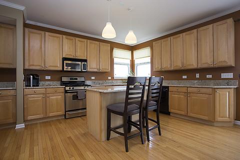 2942 Thunderbird Ct, Aurora, IL 60503 photo 7