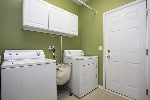 2942 Thunderbird Ct, Aurora, IL 60503 photo 15