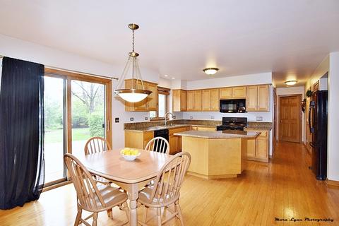 2089 Eldorado Dr, Geneva, IL 60134 photo 5