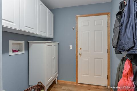 132 Forestview Ln, Aurora, IL 60502 photo 25