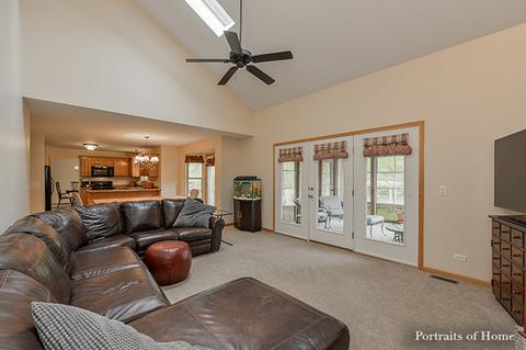 132 Forestview Ln, Aurora, IL 60502 photo 14