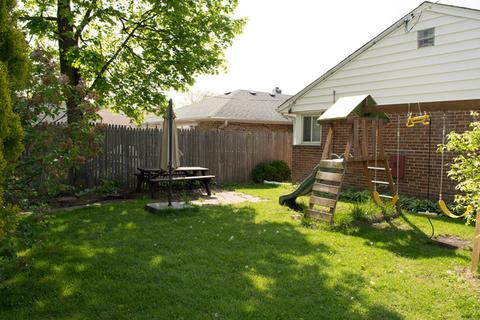 710 E Algonquin Rd, Des Plaines, IL 60016 photo 23