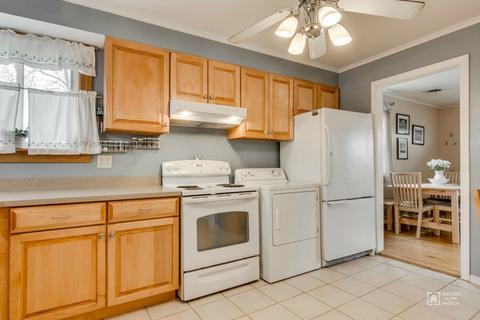 710 E Algonquin Rd, Des Plaines, IL 60016 photo 9