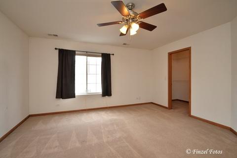 2045 Concord Dr, Mchenry, IL 60050 photo 10