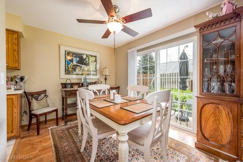 1129 E Danbury Dr, Cary, IL 60013 photo 4
