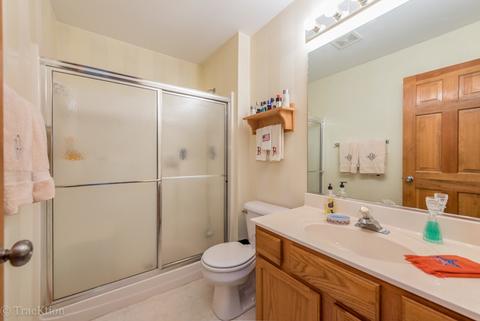 1129 E Danbury Dr, Cary, IL 60013 photo 9