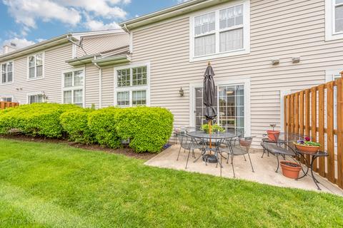 1129 E Danbury Dr, Cary, IL 60013 photo 16