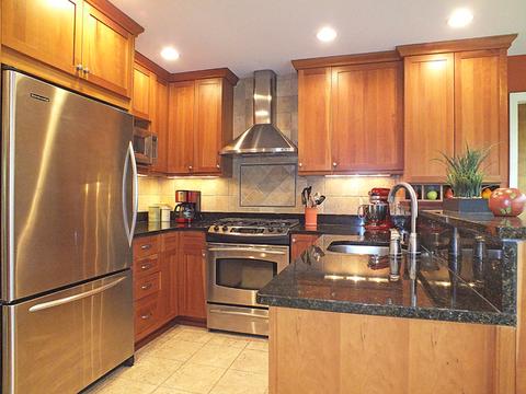 979 E Grant Dr, Des Plaines, IL 60016 photo 9