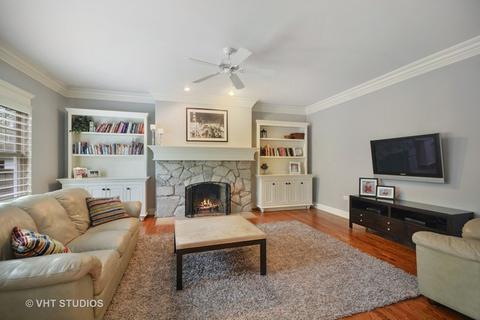 1226 N Eagle St, Naperville, IL 60563 photo 9