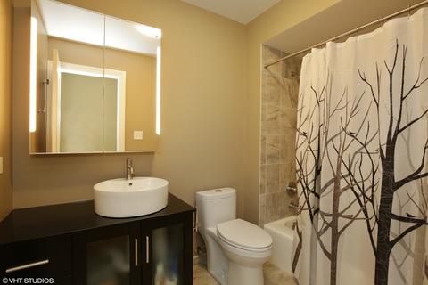 920 Forest Dr, Elgin, IL 60123 photo 7