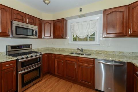 121 Thrush Ln, Naperville, IL 60540 photo 7