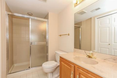 664 Golfers Ln, Bartlett, IL 60103 photo 17