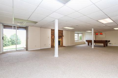 664 Golfers Ln, Bartlett, IL 60103 photo 20