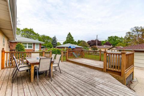 839 N Sumner St, Addison, IL 60101 photo 25