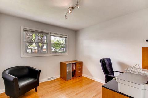 839 N Sumner St, Addison, IL 60101 photo 8