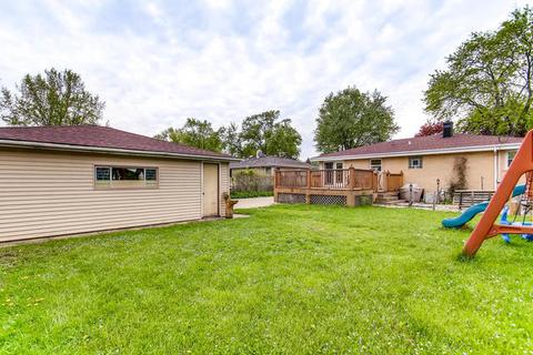 839 N Sumner St, Addison, IL 60101 photo 27