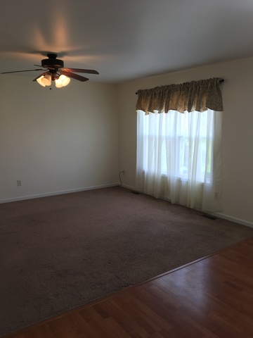 509 Davidson Dr, Minooka, IL 60447 photo 8