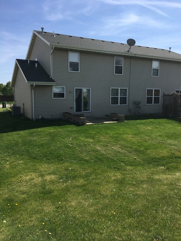 509 Davidson Dr, Minooka, IL 60447 photo 3