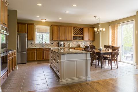 1420 Sutton Pl, Gurnee, IL 60031 photo 5
