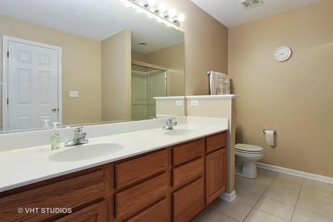 133 Hearthstone Dr, Bartlett, IL 60103 photo 15