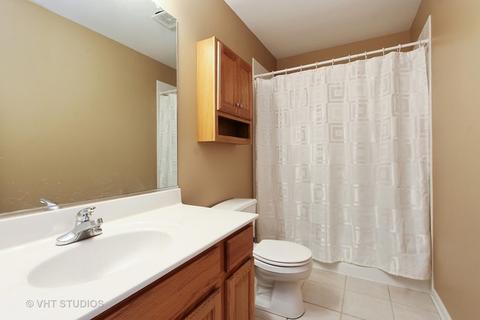 133 Hearthstone Dr, Bartlett, IL 60103 photo 19