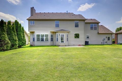 4502 Crossgate Dr, Champaign, IL 61822 photo 3
