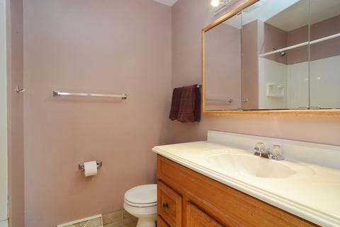 856 E Patten Dr, Palatine, IL 60074 photo 8