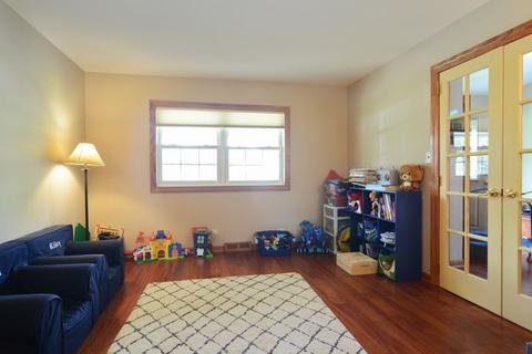 856 E Patten Dr, Palatine, IL 60074 photo 6