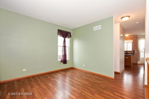 1705 Mountain Ridge Pass, Plainfield, IL 60586 photo 3