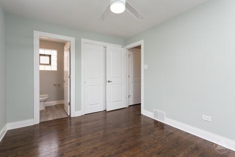 410 E 89th Pl, Chicago, IL 60619 photo 6