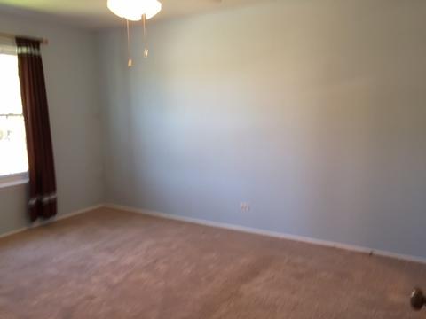 353 Lambert Dr #C2, Schaumburg, IL 60193 photo 4