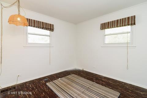 692 Sandra Ln, Wheeling, IL 60090 photo 5
