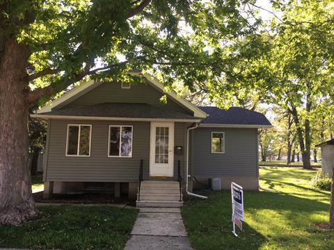 12 Lehigh Ave, Oglesby, IL 61348 photo 1
