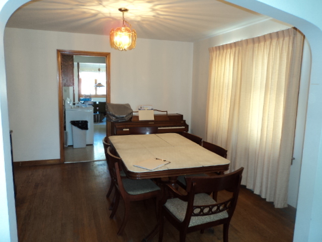7434 W 58th St, Summit, IL 60501 photo 3
