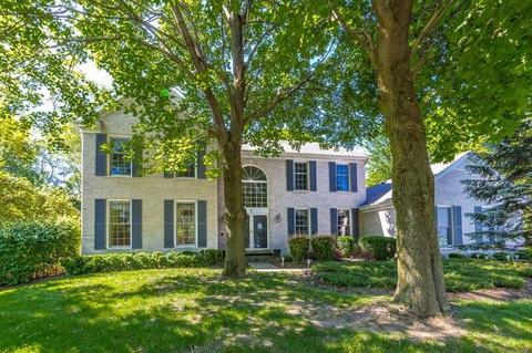 3 Oakleaf Ct, Algonquin, IL 60102 photo 2