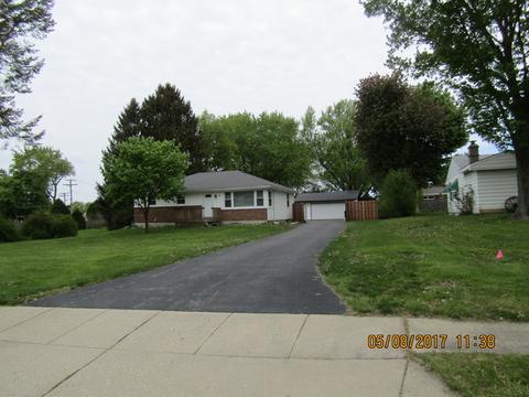 4 Woodview Ln, Algonquin, IL 60102 photo 1