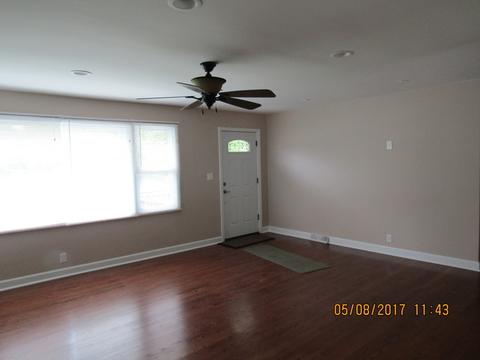 4 Woodview Ln, Algonquin, IL 60102 photo 3