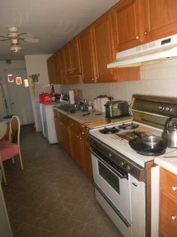 1720 W 167th St, Markham, IL 60428 photo 3