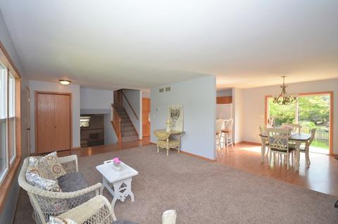 1710 Pebble Beach Dr, Plainfield, IL 60586 photo 2